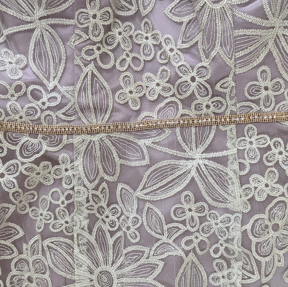 JS Collections gold/lilac fit n flare evening gown - Picture 4 of 9